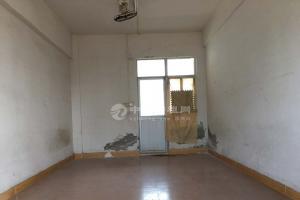 首月租金立減10%，深圳光明區(qū)新湖街道樓村振興路工業(yè)園內(nèi)宿舍對(duì)外出租